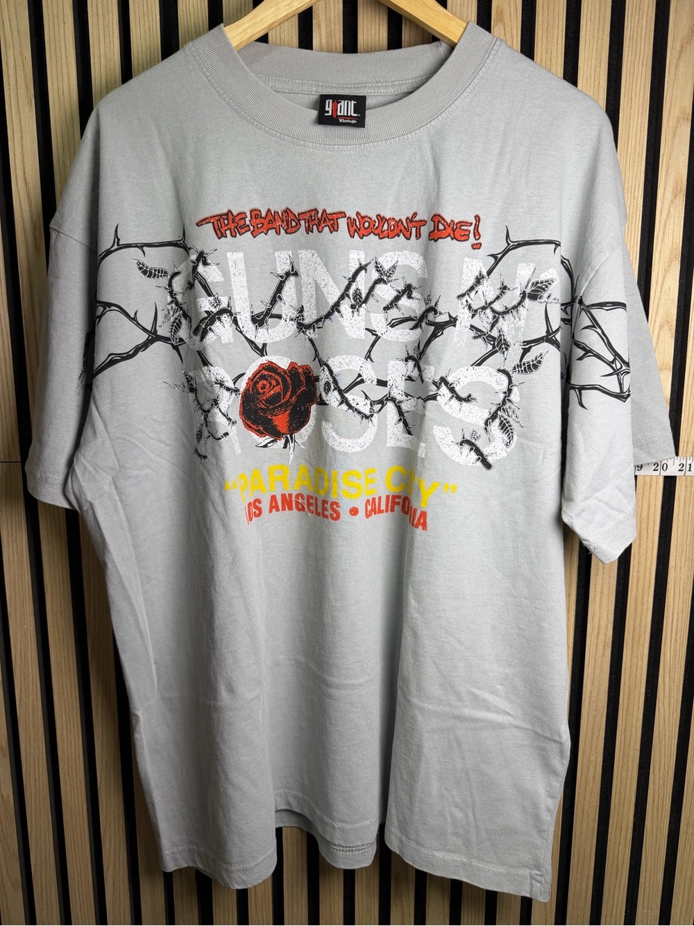 Guns n Roses Giant Vintage tag